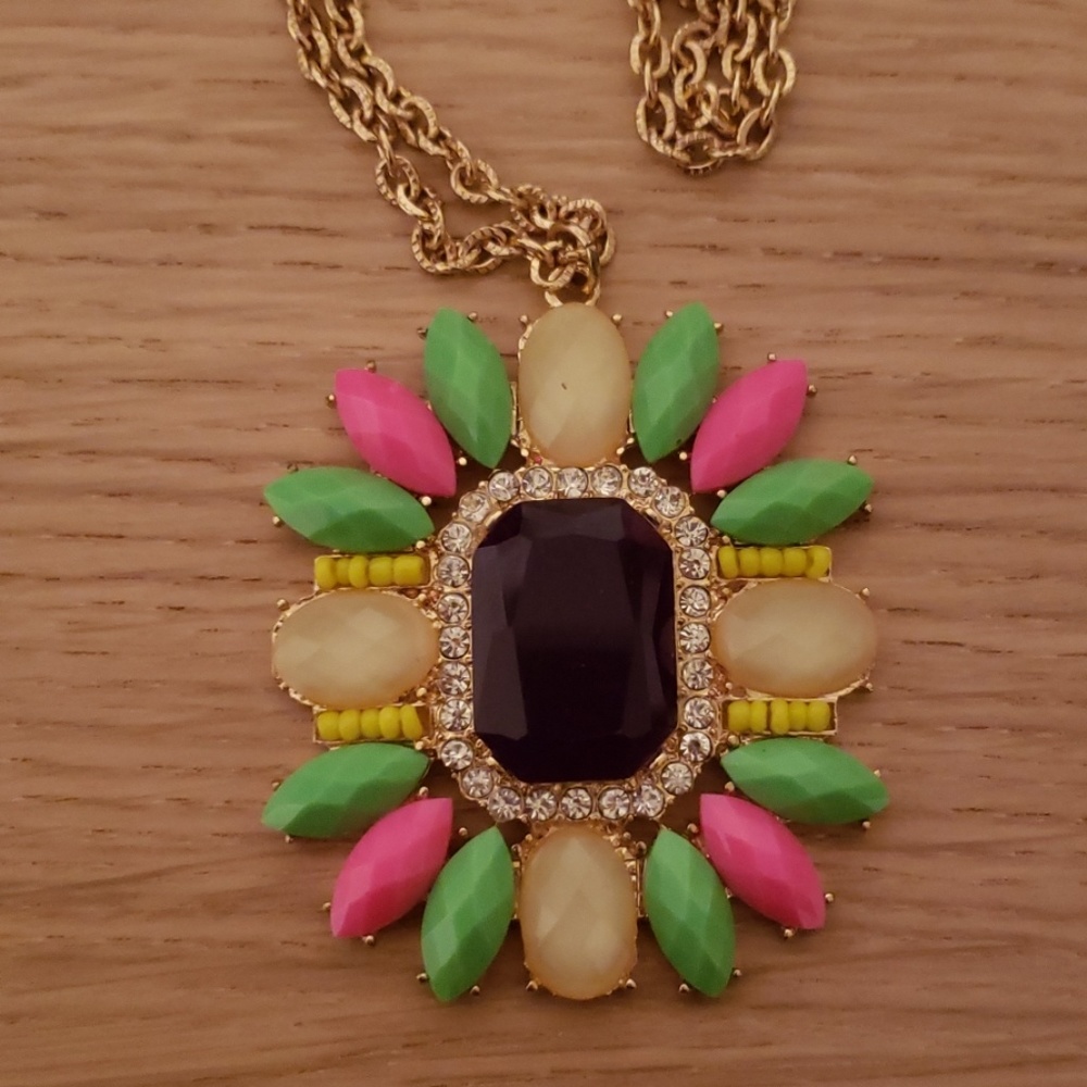 Bright necklace